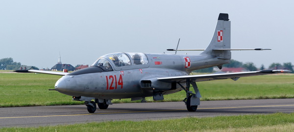 PZL Mielec TS-11 Iskra